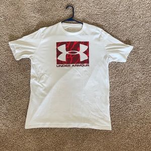 Under armor athletic T-shirt